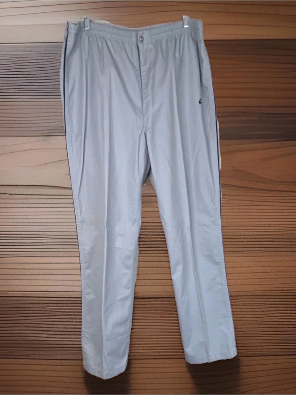 Vintage 80’s Nike Men's Silver Player Athletic Sports Pants Blue Label Size XXL.